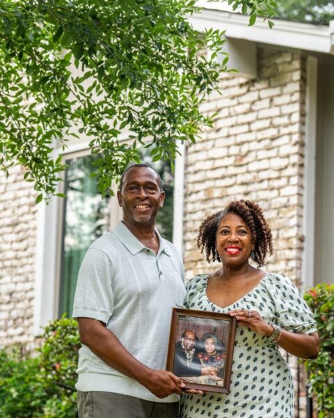 The Dr. Sidney, Jr. and Helen F. White House received a Stewardship Award. Recipients Lamont and Alta Alexander are shown with the award. Photo credit: Mikala Compton, Austin American-Statesman