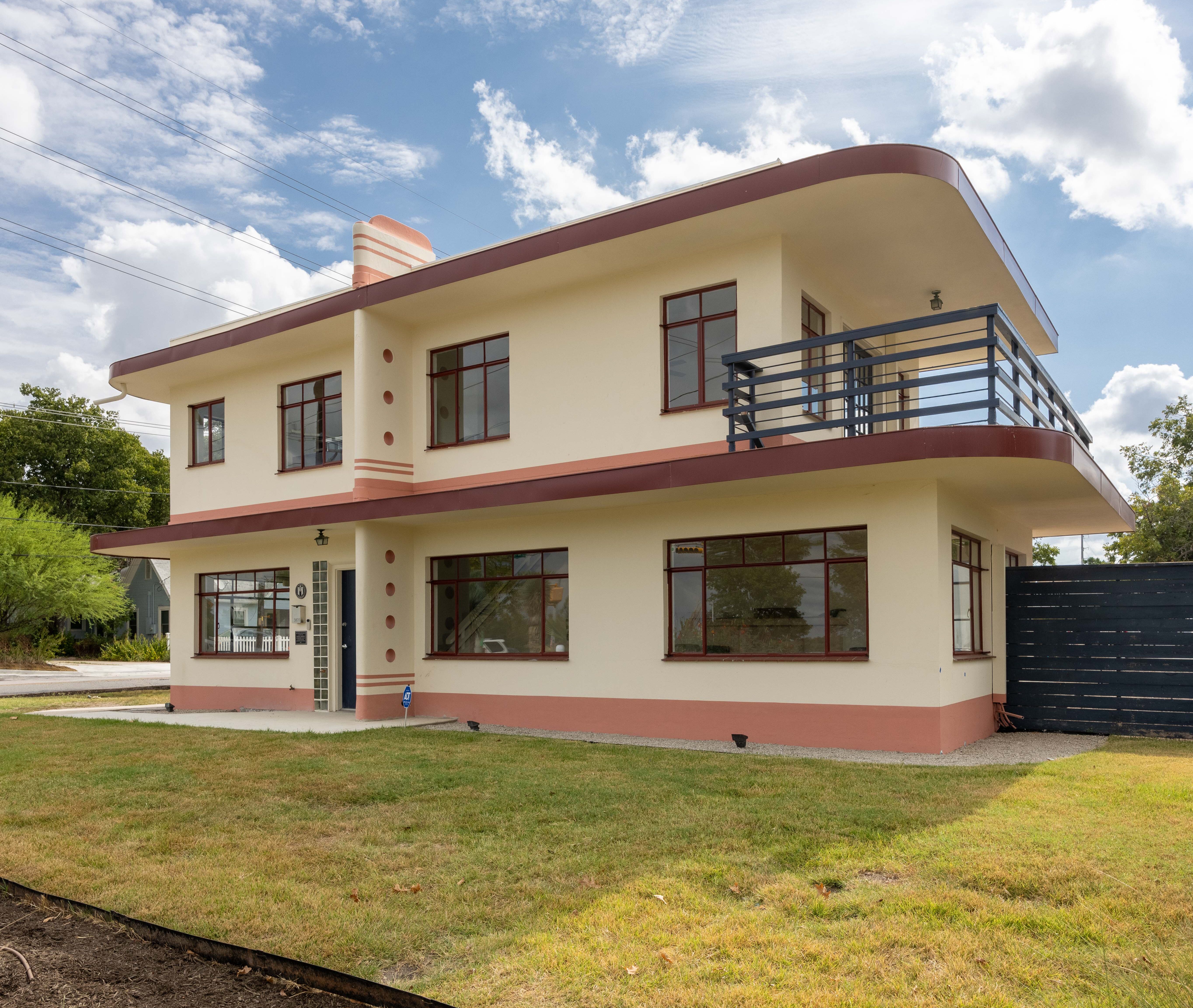 The newly-named McFarland-McBee House at 3805 Red River. Photo credit: TWest Photography