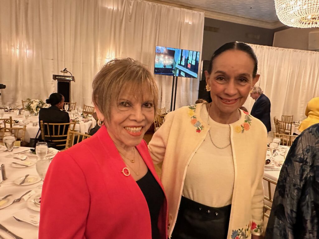Amalia Rodriguez-Mendoza and Sylvia Orozco