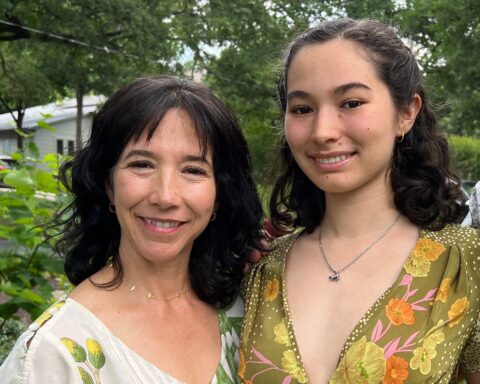 Monica Flores and her daughter Juliette Madere