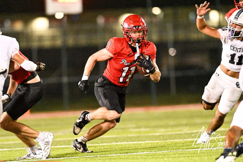 Junior Tom Burgess (RB/WR)