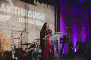 Alumna Da-Keona Jones