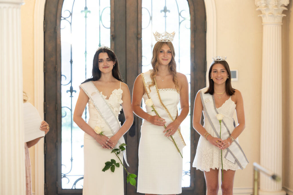 Duchess Juliet Indergard of Waco, Diamond Queen Rylee Walker Hissey, and Princess Madison Reese Bain