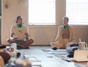 JJ Ruescas with Kitty Mars during Alchemizing Anger – A Breathwork Experience for Women