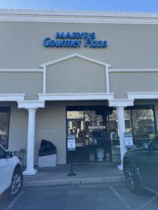Marye’s Pizza in Westlake
