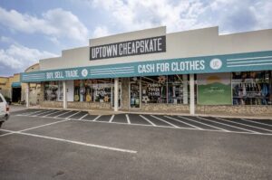 Uptown Cheapskate at 7501 Burnet Road
