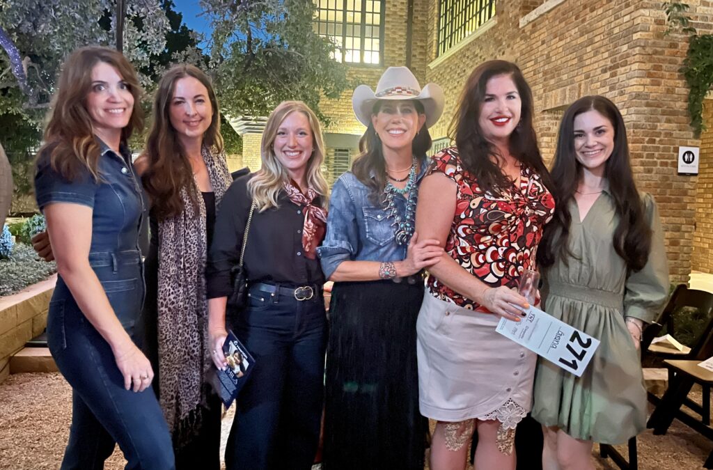 Sarah Brightly, Alexa Messer, Morgan Cantu, Nicole Kessler, Tiffany Grana, Caroline Kapsner