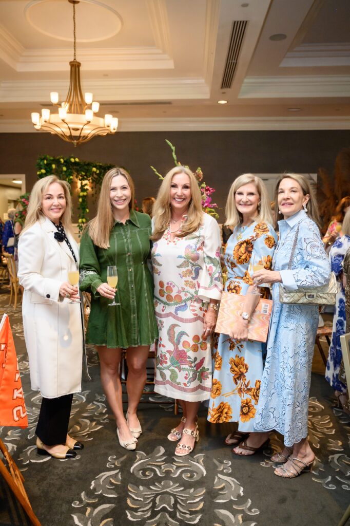 Aida Dieck, Rebecca Maloney, Deborah Yurco, Amanda Foster, Vicki Eidman
