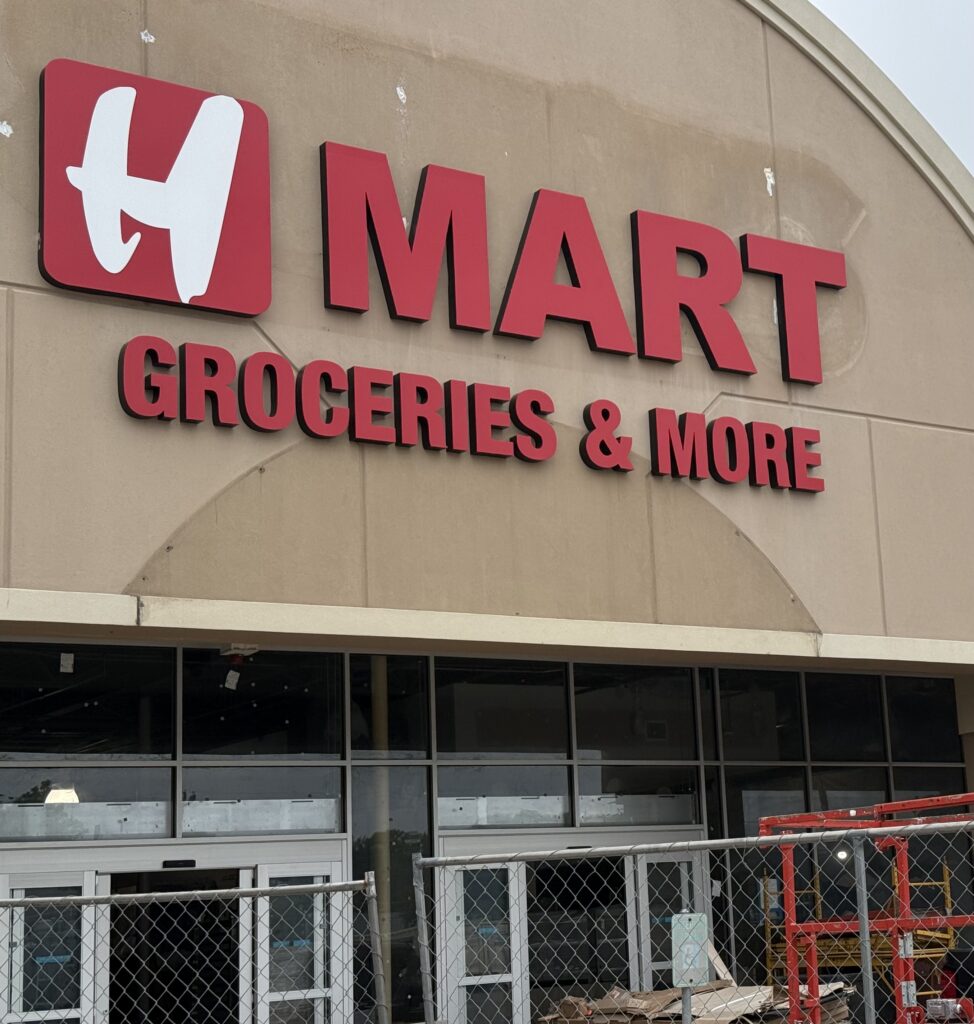 H Mart gets closer to opening